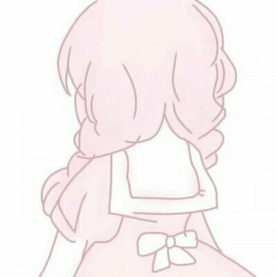 女子亲宝宝脚丫嘴唇肿成香肠